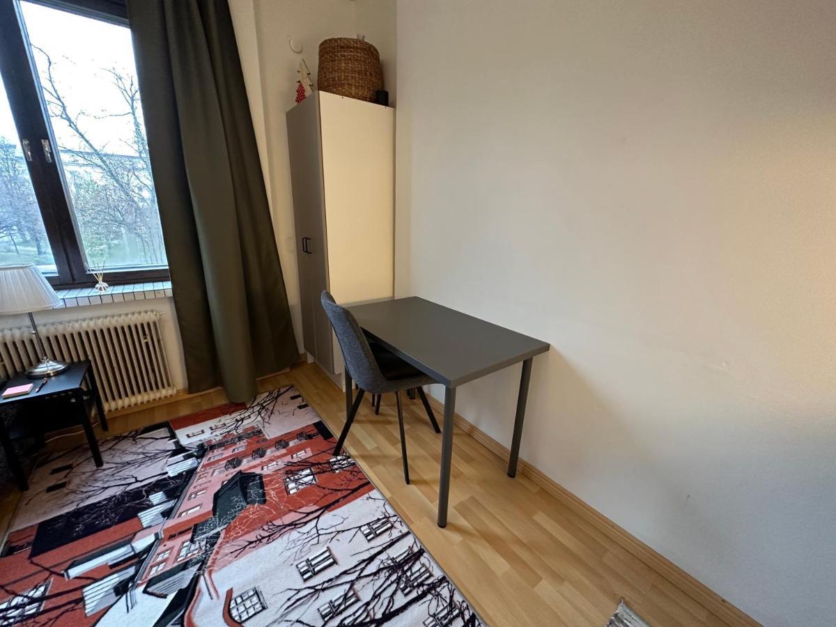 Cozy Apartment In Vallila - Helsínquia Exterior foto