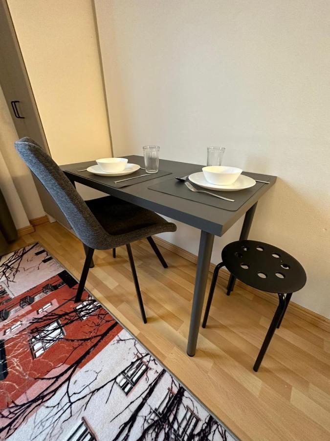 Cozy Apartment In Vallila - Helsínquia Exterior foto